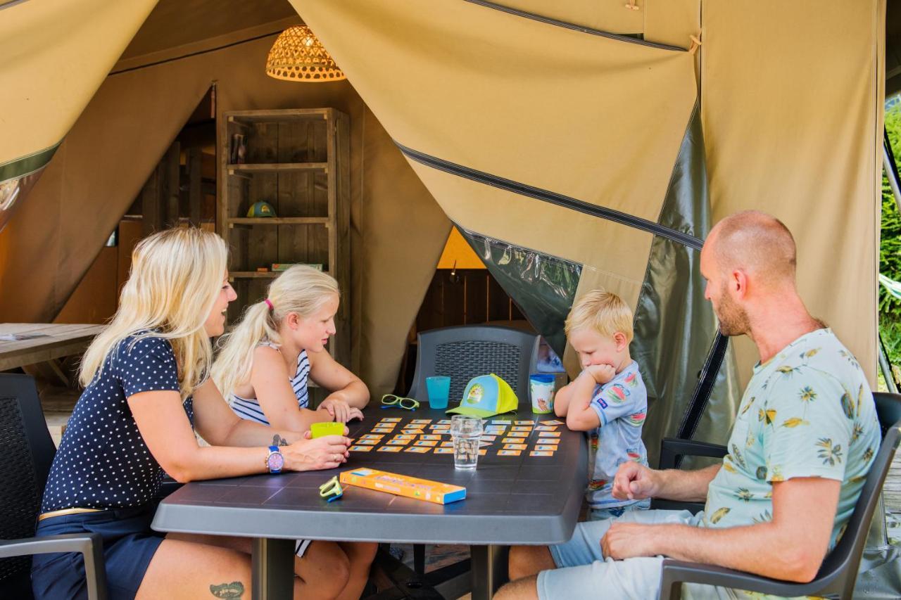 Trélévern Camping Rcn Port L'Epine מראה חיצוני תמונה