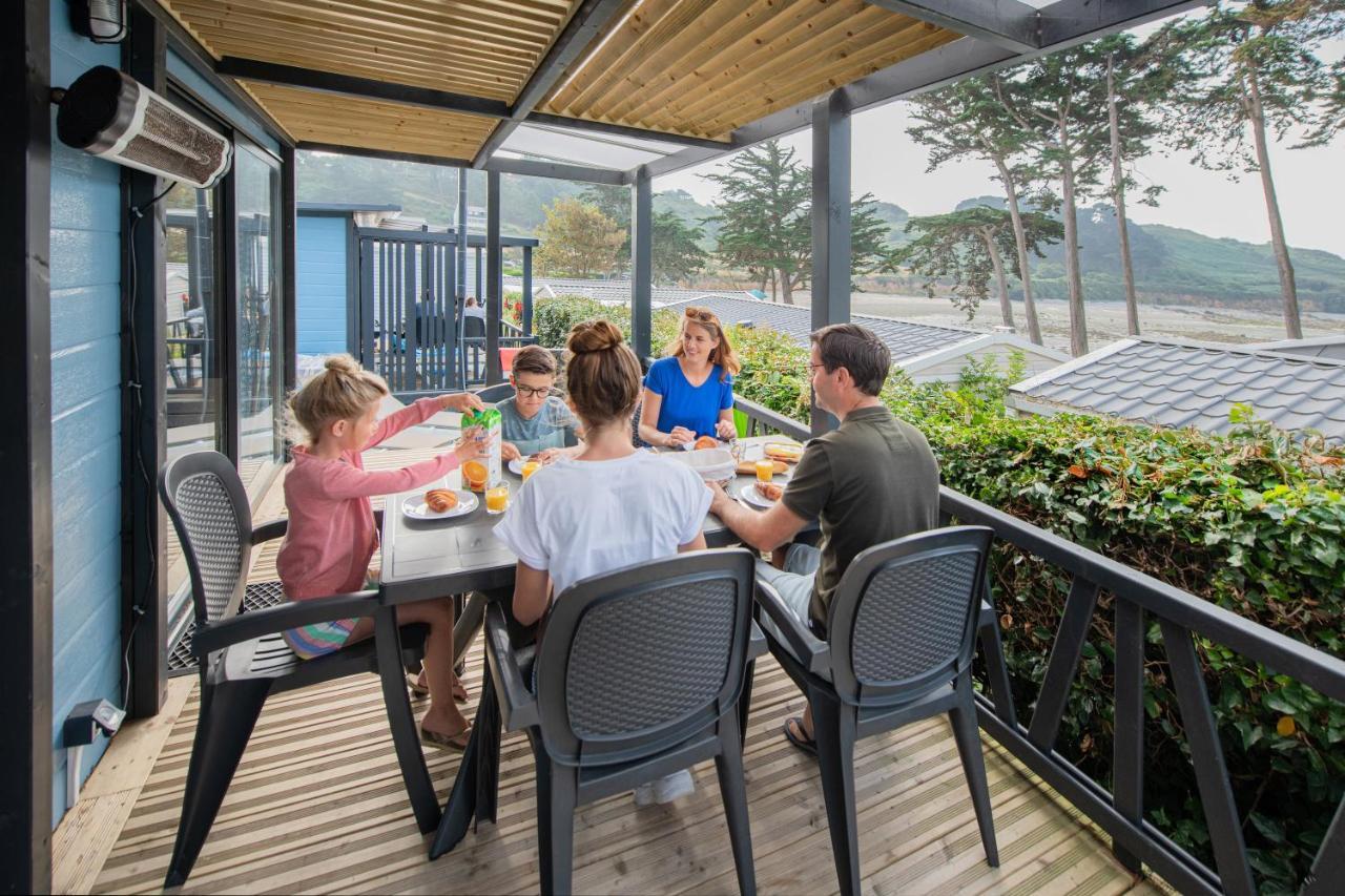 Trélévern Camping Rcn Port L'Epine מראה חיצוני תמונה