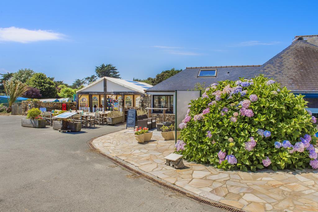 Trélévern Camping Rcn Port L'Epine מראה חיצוני תמונה